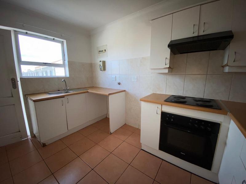 To Let 2 Bedroom Property for Rent in Guldenland Western Cape